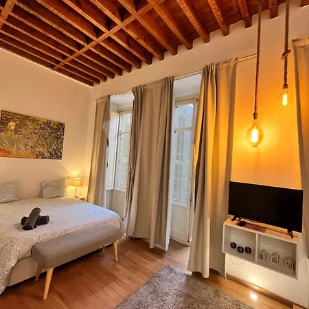 Homeabroad - Larios Boutique Apartamento